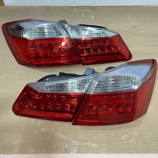 HONDA ホンダ CR6 アコードハイブリッド 純正 LEDテールランプ テールライト 左右 内側+外側 スタンレーSTANLEY W1002 / STANLEY W1004