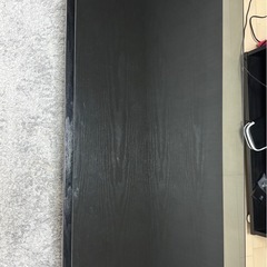 ガラスローテーブルの画像