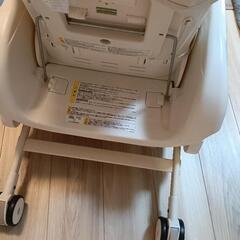 ​【美品】コンビ 電動ハイローチェア ルシエス オートスウィングの画像