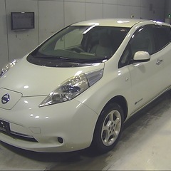 日産リーフの画像