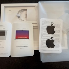 MacBook Pro シルバー 箱充電ケーブル付きの画像