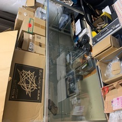 ガラスショーケース鍵付き 引き取り限定の画像