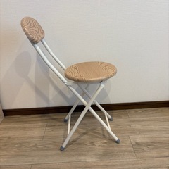 椅子の画像