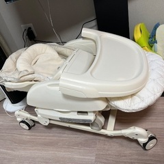 Combi ハイローチェアの画像