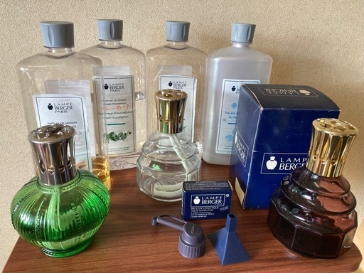 値引き交渉はしません　フランスの老舗メーカーのランプベルジｪのアロマオイルです