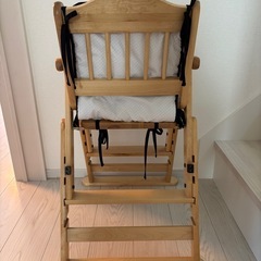 キッズ　ハイチェアの画像