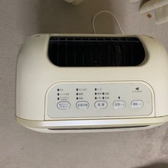 ダイキンストリーマ　加湿空気清浄機　2012年製の画像