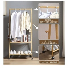 ハンガーラック　シェルフ付き　コロ付き　の画像