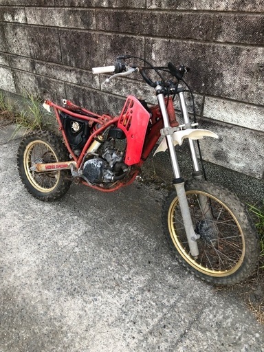 ヤマハ　YZ80   レストアベース、部品取り車