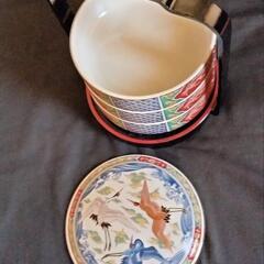 有田焼 李荘窯の珠型三段重（玉重）の画像