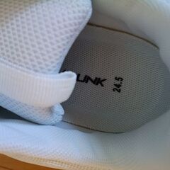 新品のスニーカーです！の画像