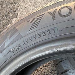 ヨコハマ アイスガード IG70 165/65R15 81Q スタッドレスタイヤ
の画像
