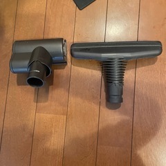 EQUALS イコールズ WALL インテリア クリーナースタンド ロボット掃除機対応 Dyson/TORNEO V/iT/FREED対応 ウォールナットの画像