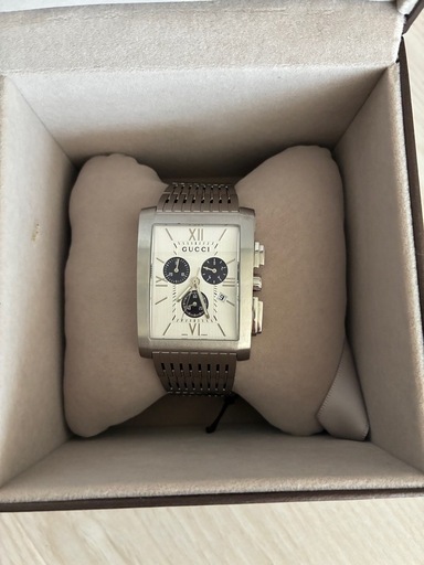 GUCCI 時計
