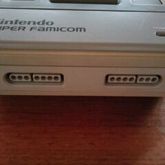 Nintendo Super Famicom（本体）の画像