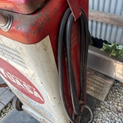 ユアサ充電器の画像