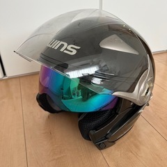 サングラス収納式　バイク　ヘルメット　WINS 中古品　の画像