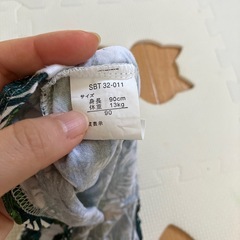 ボタニカル　子供服　80の画像