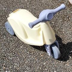 三輪車の画像