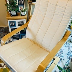IKEAポエングチェアの画像