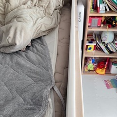 ダブルベッドの画像