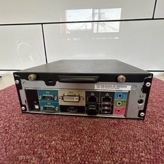 中販紅　【Week】 ジャンク品　マスタードシード株式会社　PC外部メモリー機  XH61V 2012年　本体のみ　現状渡し　08-30-08 の画像