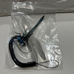 虫除けおにやんま　3匹　帽子/花火/キャンプ等に！ストラップ/安全ピン付の画像