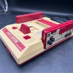 任天堂 ファミリーコンピュータ 本体のみ ACアダプター無し HVC-001の画像