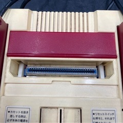 任天堂 ファミリーコンピュータ 本体のみ ACアダプター無し HVC-001の画像