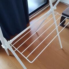 室内物干しの画像
