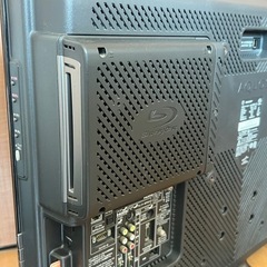 SHARP  32インチ　
AQUOS 液晶カラーテレビLC-32DX2の画像