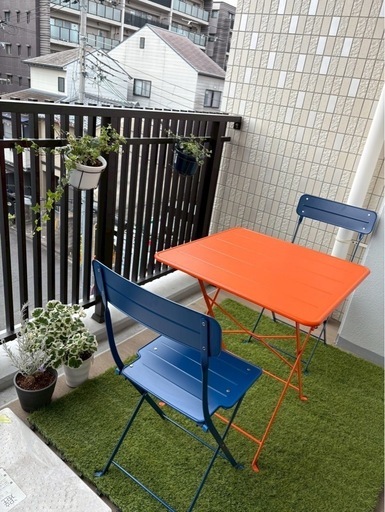 IKEA テーブル1台　イス2台　スンドソー