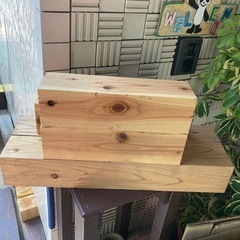 DIYなどに　柱材1本50円の画像