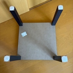 IKEA サイドテーブル　の画像