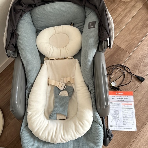 取引中【美品】①コンビ　ネムリラ　AUTO SWING BEDI Long 電動