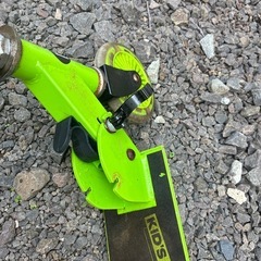 子供用　キックボードの画像