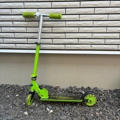 子供用　キックボードの画像