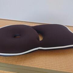 低反発円座椅子の画像