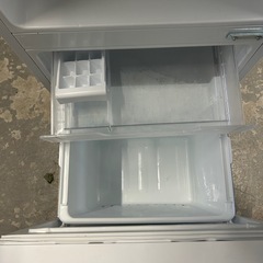 使用激短！TOSHIBA！ホワイト色！2025年製！153L！美品！早い者勝ちです！