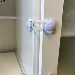 【JY013】ひとり暮らしサイズのキッチンボード　チャイルドロック付の画像