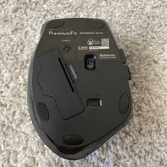 バッファロー　プレミアムフィット　マウスの画像