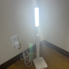 LEDスタンドライトの画像
