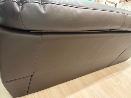 【お値下げ！】さらに20%OFF!ニトリ　3人掛けソファー　レザー