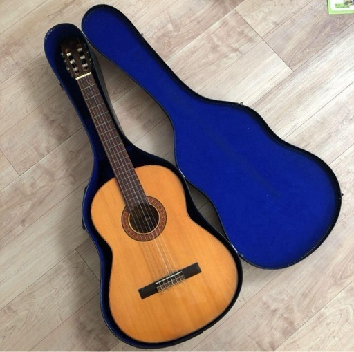 YAMAHA アコースティックギター ケース・予備弦付き