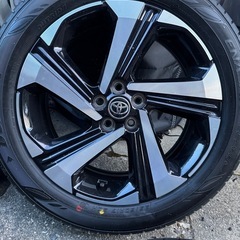 トヨタ ライズ ハイブリッド Z 純正 中古タイヤホイール 6J 17インチ PCD100 5穴 +40 ハブ54の画像
