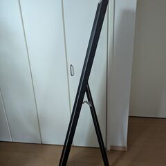 IKEA　スタンドミラー　フラークナン　ブラックの画像