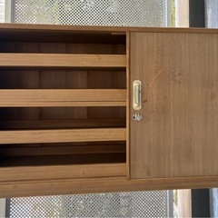 差し上げます　和ダンス　中段の画像