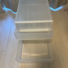 衣類収納ケースの画像