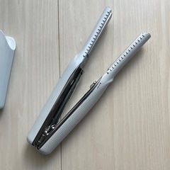 ReFa(リファ) コードレスヘアアイロン
の画像
