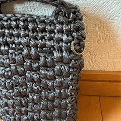 ビニールひもバッグ　スマホ ショルダー バッグの画像
